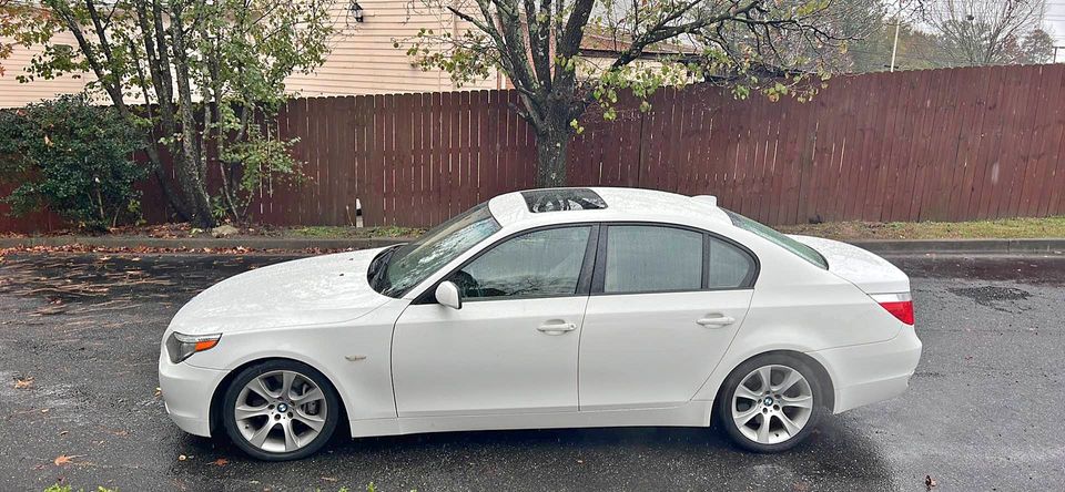 2007 BMW 550 i Sedan 4D